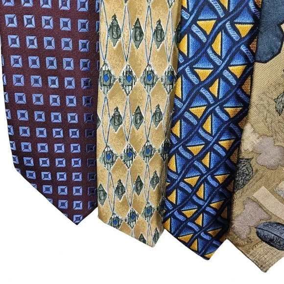 Lot of‎ 8 Silk Ties Various Brands And Colors - Picture 3 of 3